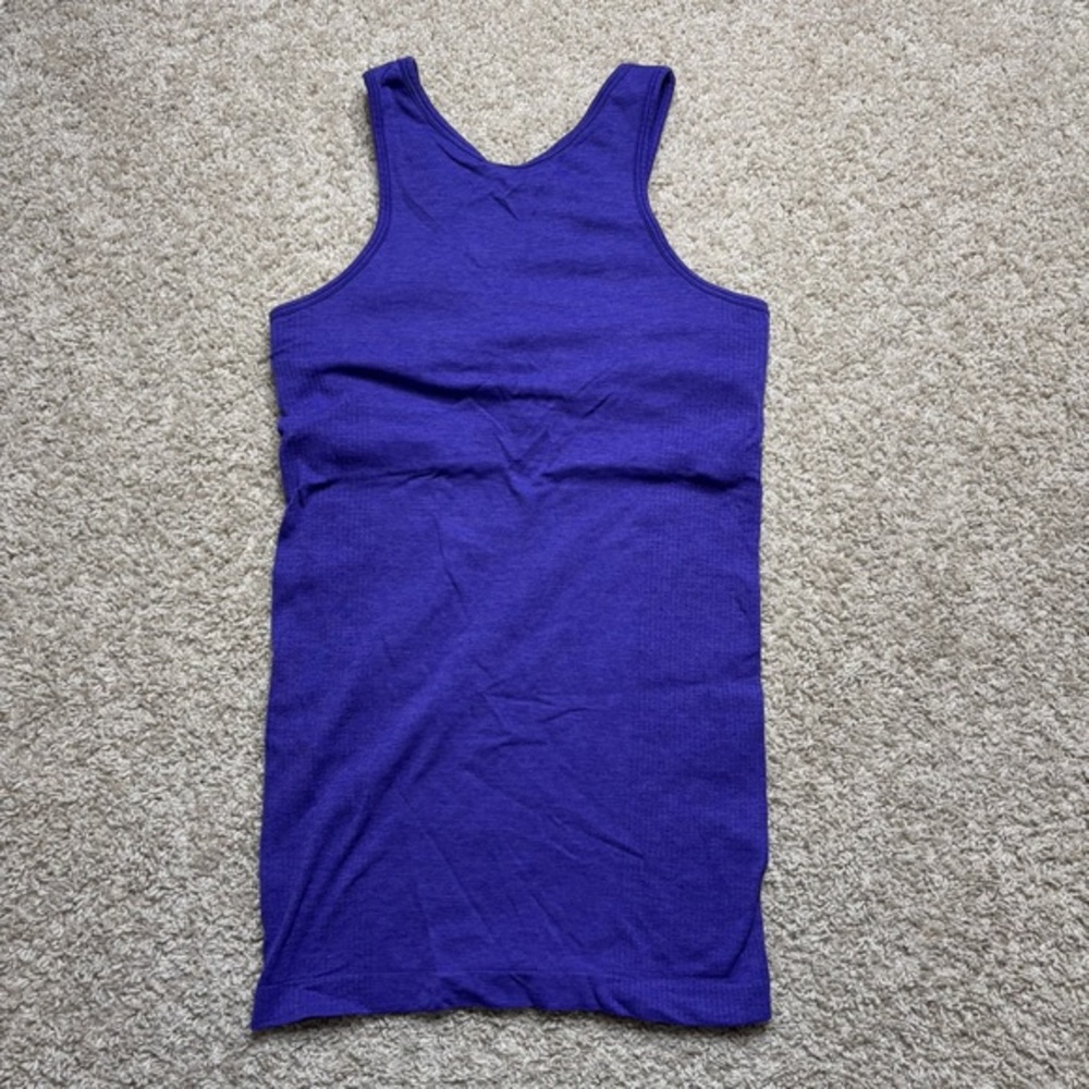 Lululemon Seamlessly Covered Tank